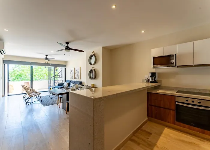 Luxury Gym Jacuzzi Wifi Starlink Appartement